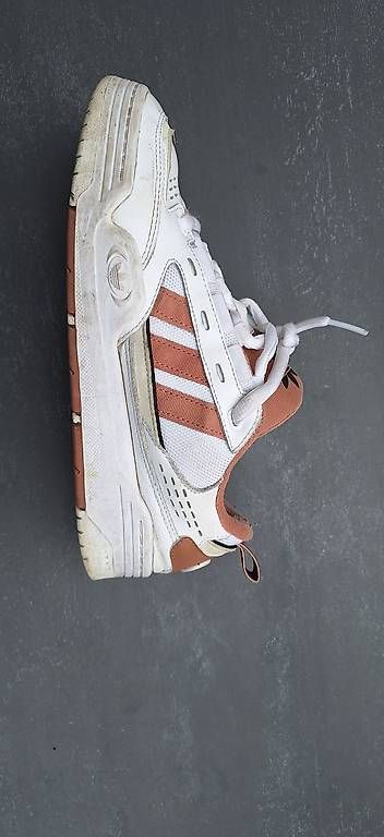 Scarpe da uomo: Adidas Herren Sneaker, Grösse 42.5 – Usato da Basel venduto da vicentemarti 2