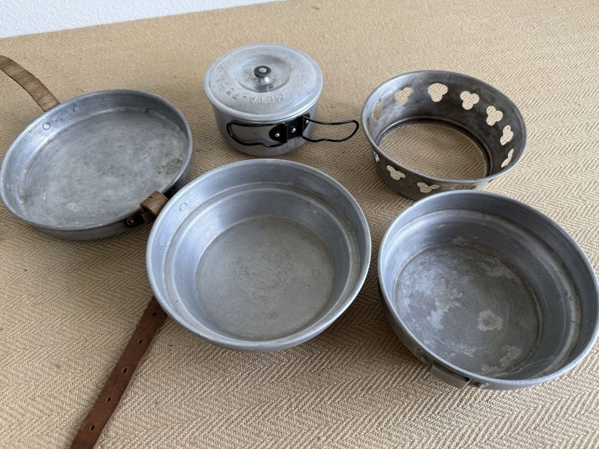 Set di piatti: Vintage PFADFINDER Geschirr – Usato da Konolfingen venduto da petzipetz 2
