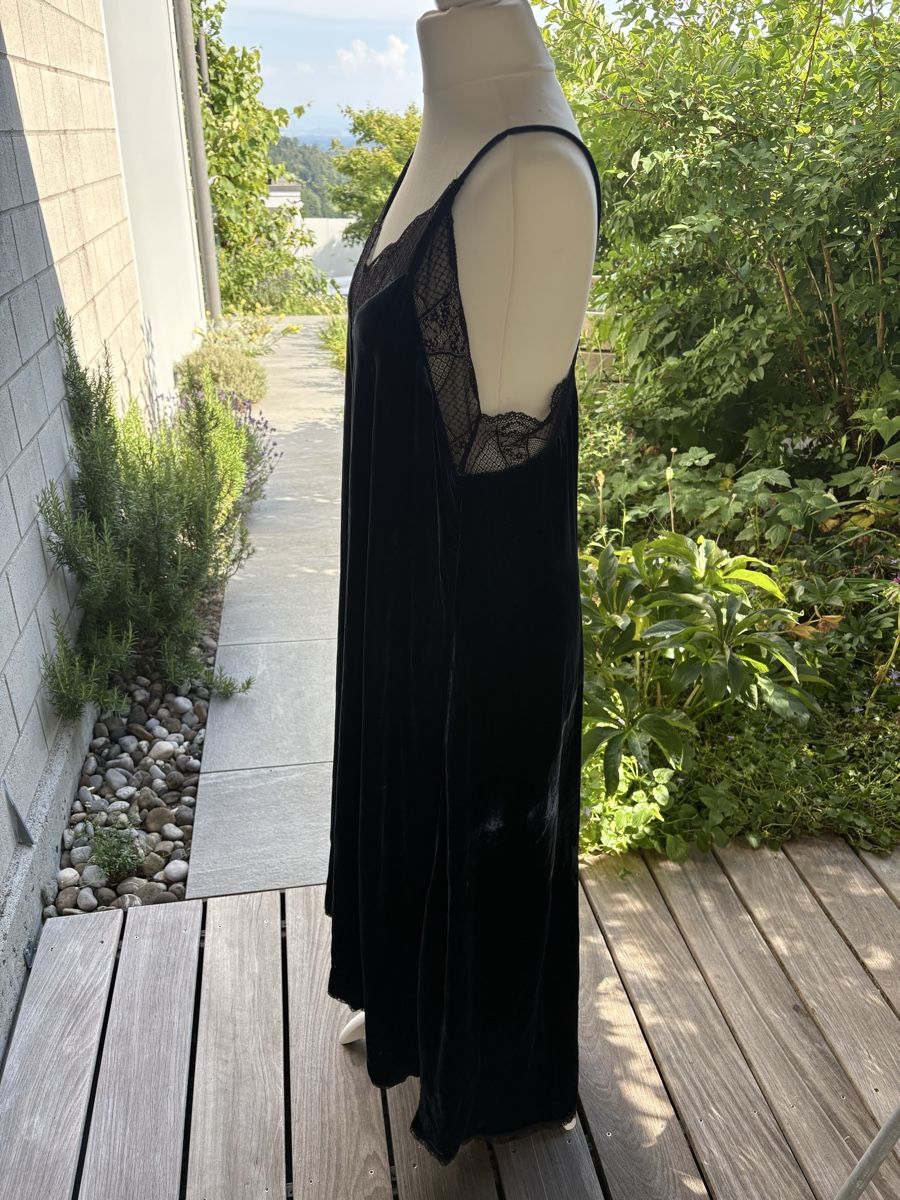 Zadig & Voltaire Vestiti: Samt-Kleid mit Spitze von Zadig & Voltaire – Usato da Rüttenen venduto da Peace61 2