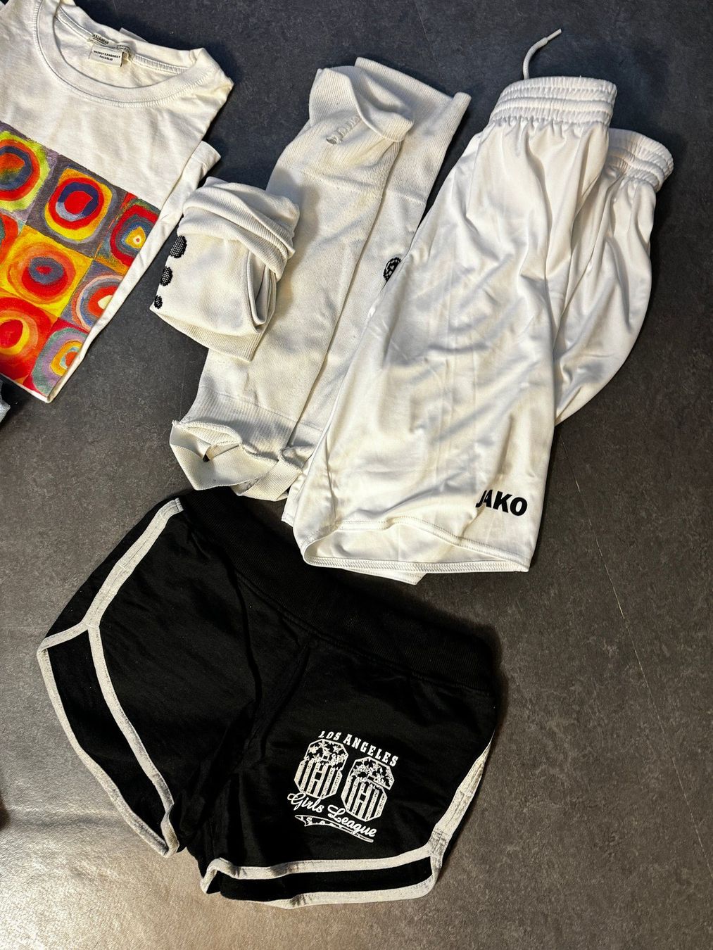 Bershka Lotti & Set di vestiti: Diverse Jeans, Pulli, Shirt, Hose, Sport, Bershka, Pull Bear – Usato da Baar venduto da qsi2005 4