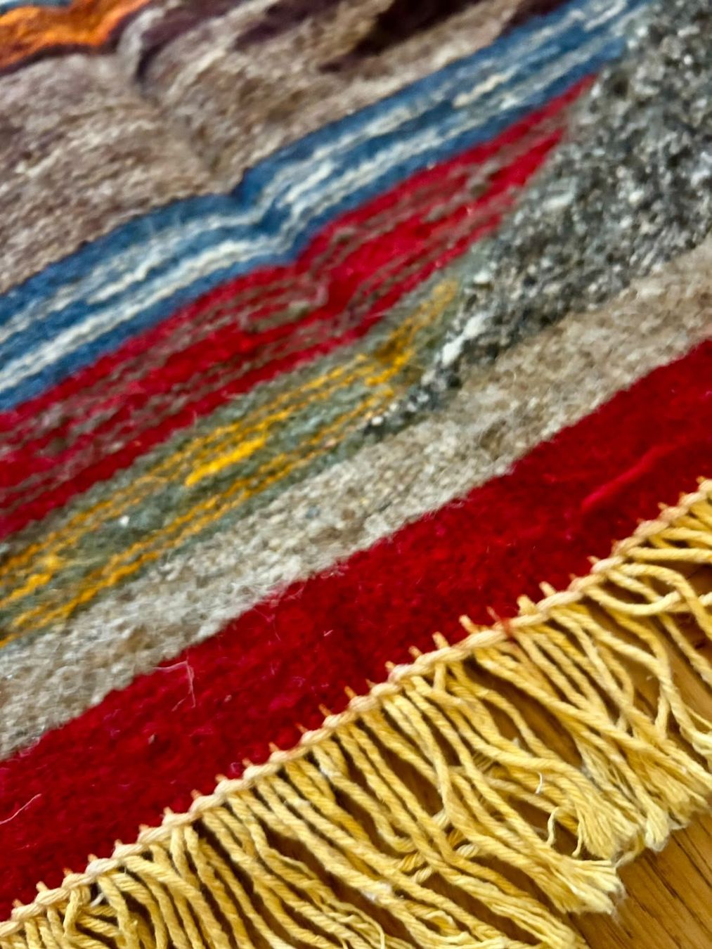 Tapis: Handgefertigter marokkanischer Teppich – Neuf (Voir description) à Zürich par nin_lisan97 3