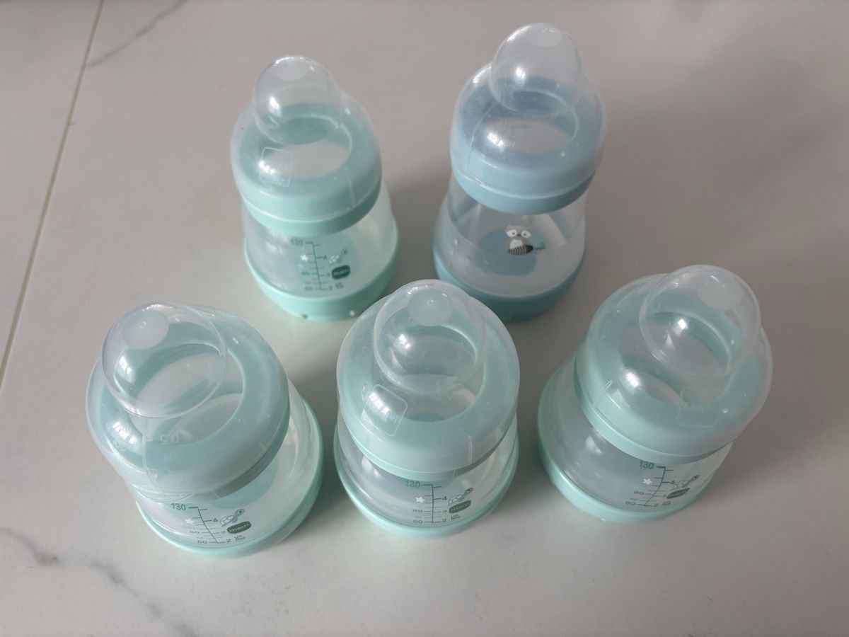 Mam Repas pour bébés: 5 mam Fläschchen inkl. Sauger – D'occasion à Vauffelin par Panda_2017 1