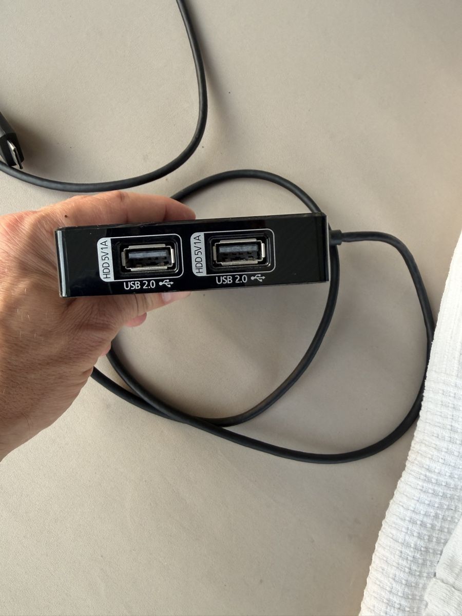 Hubs & Switches: Samsung One Connect Mini Hub HDMI USB  – Gebraucht aus Schaffhausen von mini-me0 3