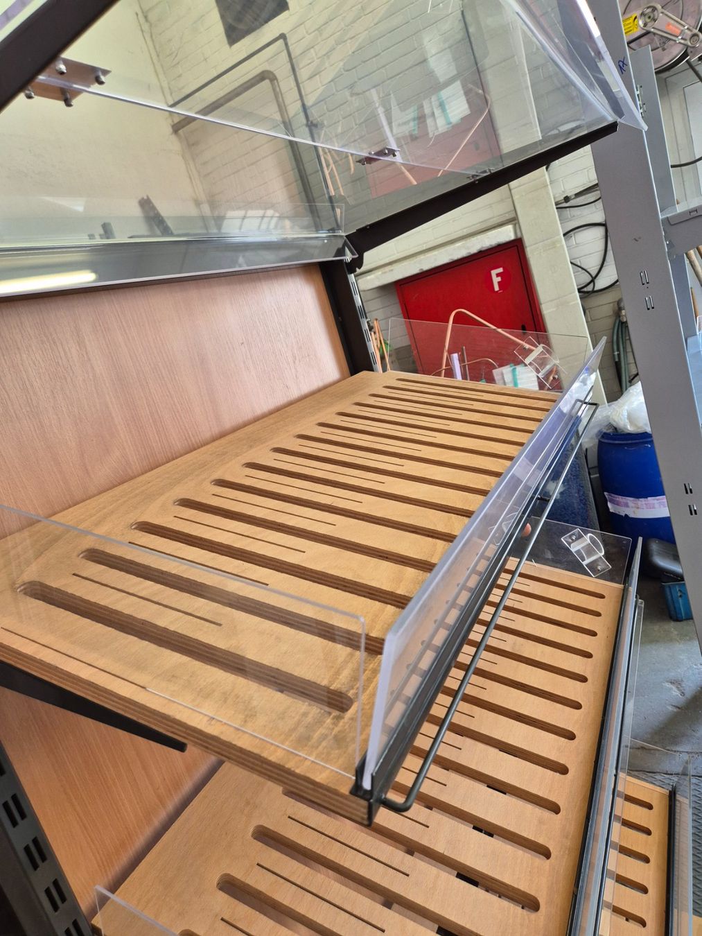 Scaffali: Brotregal – Usato da Schönenwerd venduto da Nussgipfel65 1