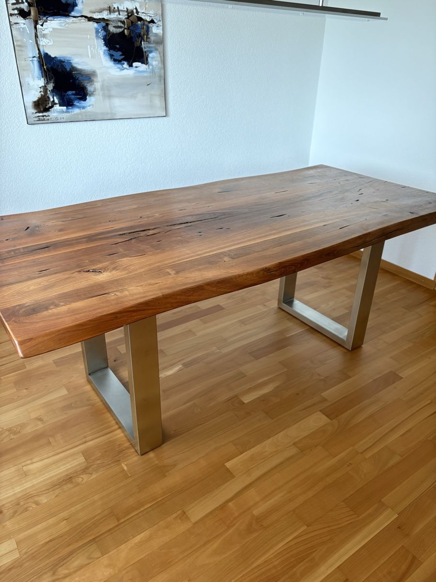 Tische: Nussbaum Esstisch Massiv hochwertig! – Gebraucht aus Lenggenwil von Coco1 4