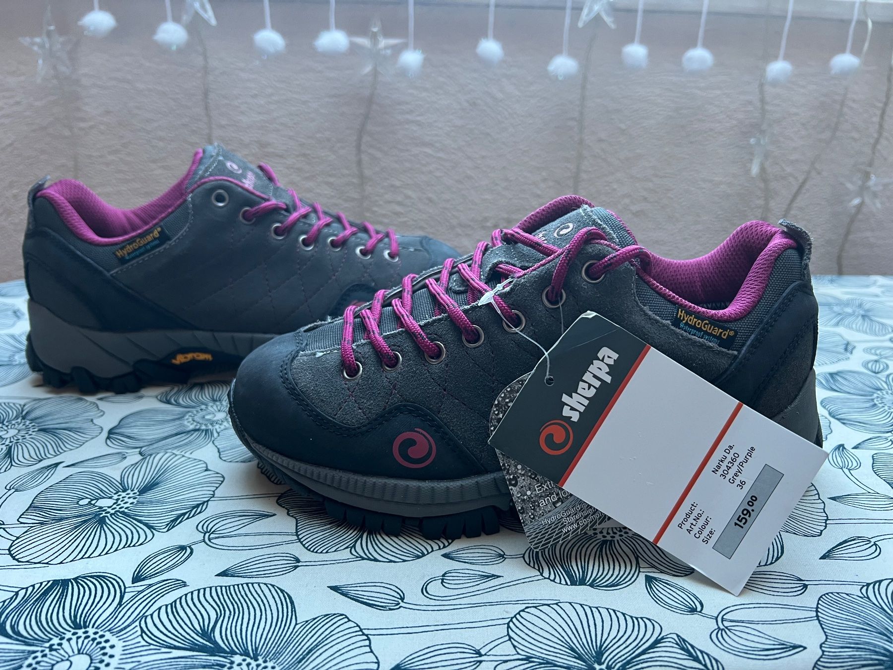 Sherpa Schuhe für Mädchen: Chaussure de trekking Sherpa t36 neuve – Neu und originalverpackt aus Savagnier von Pivovar2