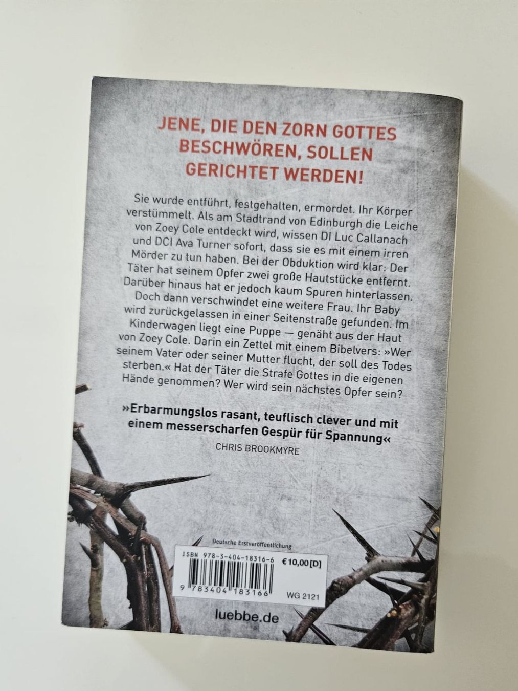 Libri: Helen Fields - Die perfekte Sünde - Spannender Thriller! – Usato da Amriswil venduto da Alfaromeo007 1
