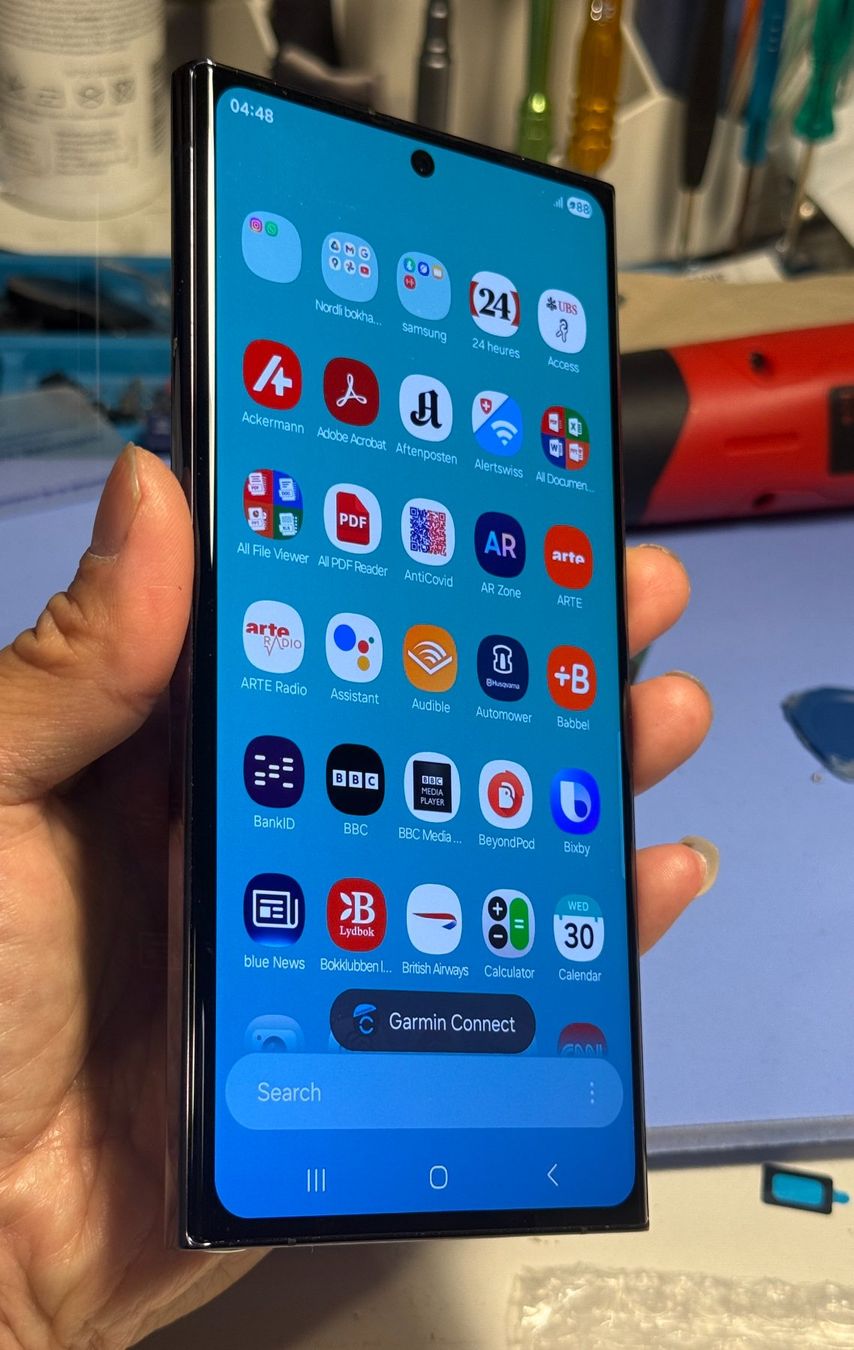 Samsung Handys / Smartphones: Ecran OLED Samsung Galaxy S23 ultra 5G 2023 micro rayures – Gebraucht aus Morges von DA-repa 4
