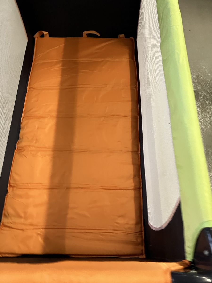 Letti: Reisebett / Babybett – Usato da Aarburg venduto da Wendepunkt_Fundgrube 2