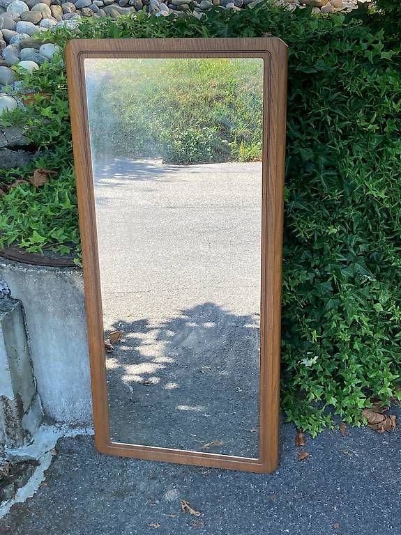 Spiegel: Miroir en bois, Hauteur 108 cm – Gebraucht aus Essertines-Yverdon von RNU11 1