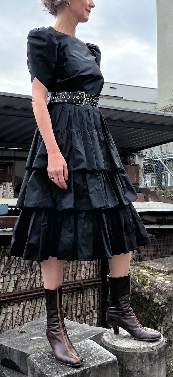 Akris Kleider: Abendkleid aus Seidentaft von AKRIS – Neu (gemäss Beschreibung) aus Luzern von Versuchende 7
