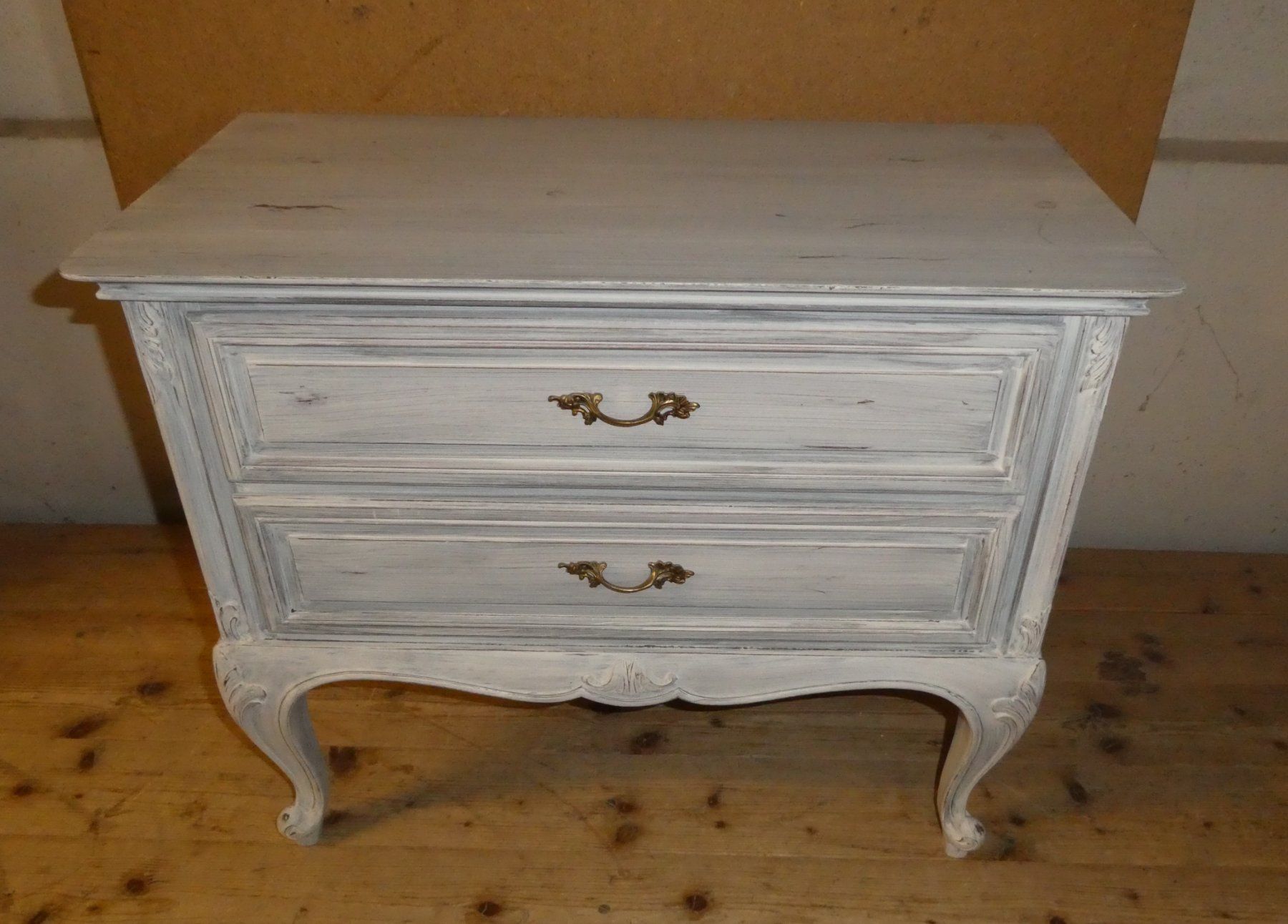 Cassettiere: Kommödli shabby chic – Usato da stans venduto da huezer