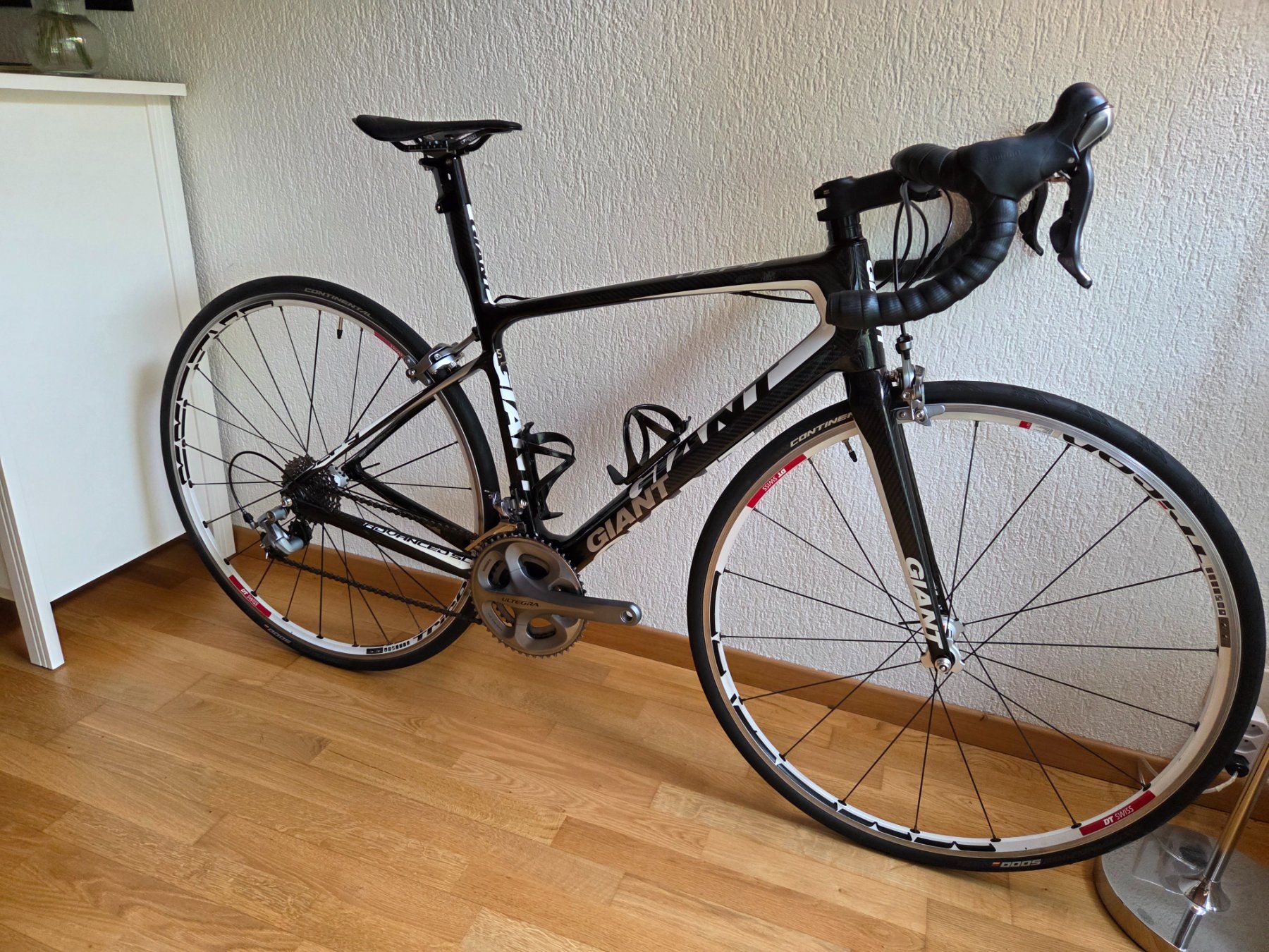 Giant Biciclette: Giant Defy Carbon R.H "S" 6.8Kg – Usato da Bösingen venduto da Spanbike