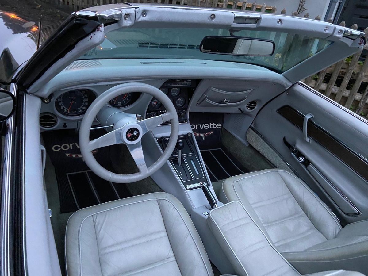 Chevrolet Automobili: Corvette C3 Stingray Convertible – Usato da Degersheim venduto da Frischi08 3