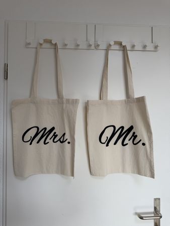 Stofftaschen Set Mrs & Mr, beige, guter Zustand