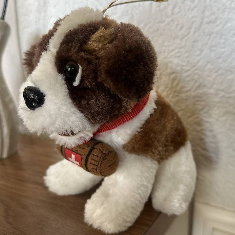 Spielzeuge: Peluche Saint-Bernard avec tonneau – Neu und originalverpackt aus La Chaux-de-fonds von ccjp 1