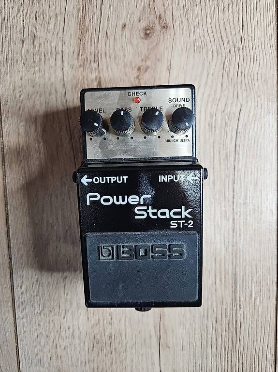 Strumenti musicali: BOSS Power stack ST-2 – Usato da Büren an der Aare venduto da Giancarlo