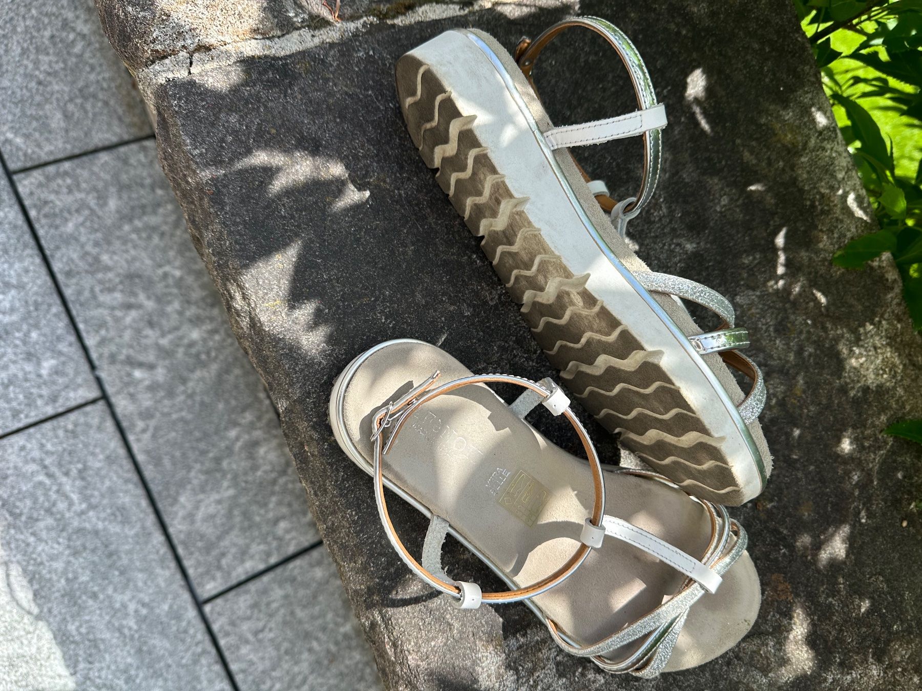 Damenschuhe: Cafénoir Sandalette Gr 38 in silber – Gebraucht aus Luzern von gwand 2