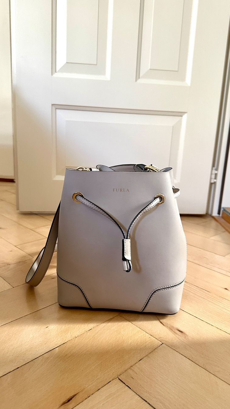 Furla Borse da donna: Furla Tasche – Usato da St. Gallen venduto da ninl123