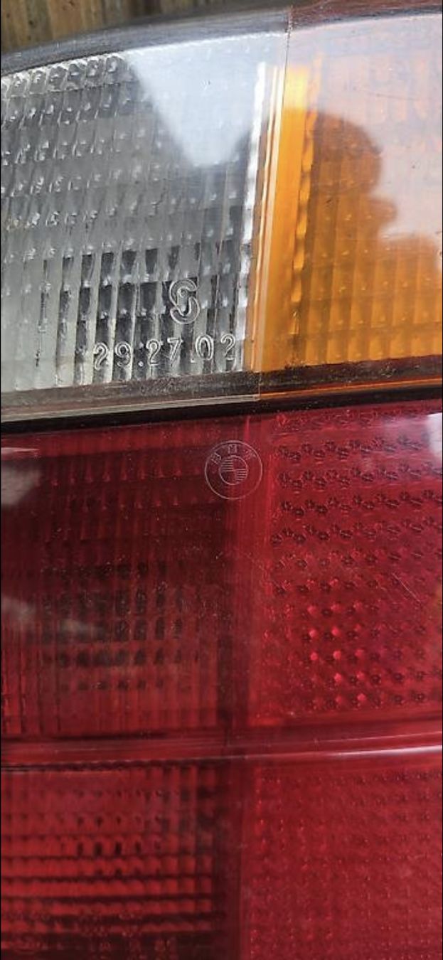 BMW Tutti pezzi di ricambio auto: BMW E36 Compact Rückleuchten original – Usato da St. Gallen venduto da justmeeee 1