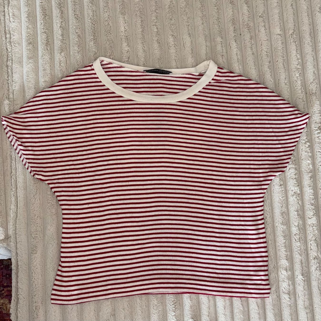 Tops: ZARA RED AND WHITE STRIPED CROP TOP – D'occasion à Zürich par monya99