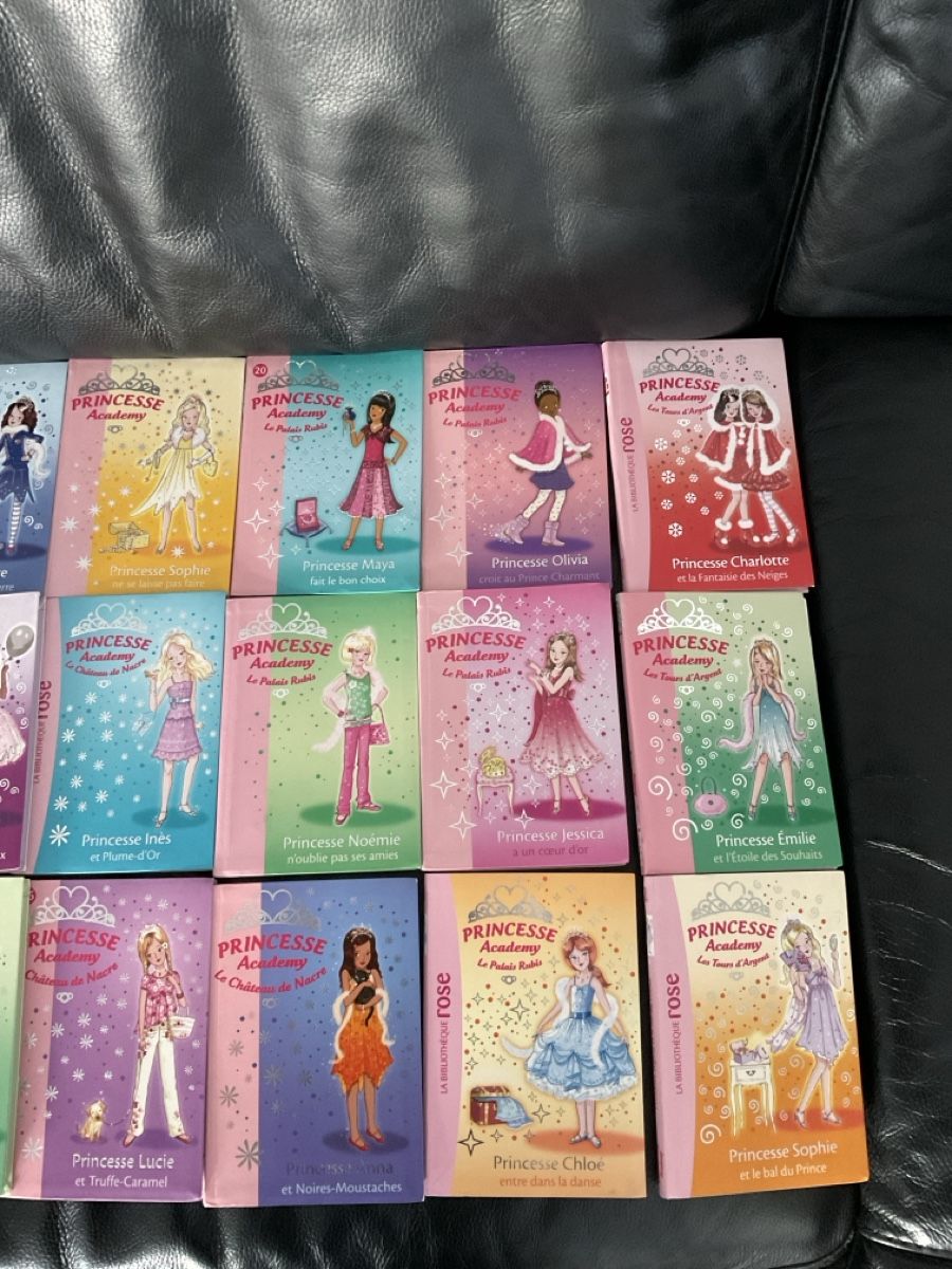 Libri: Bibliothèque rose - Princesse Academy – Usato da Cressier FR venduto da M-I-M 3
