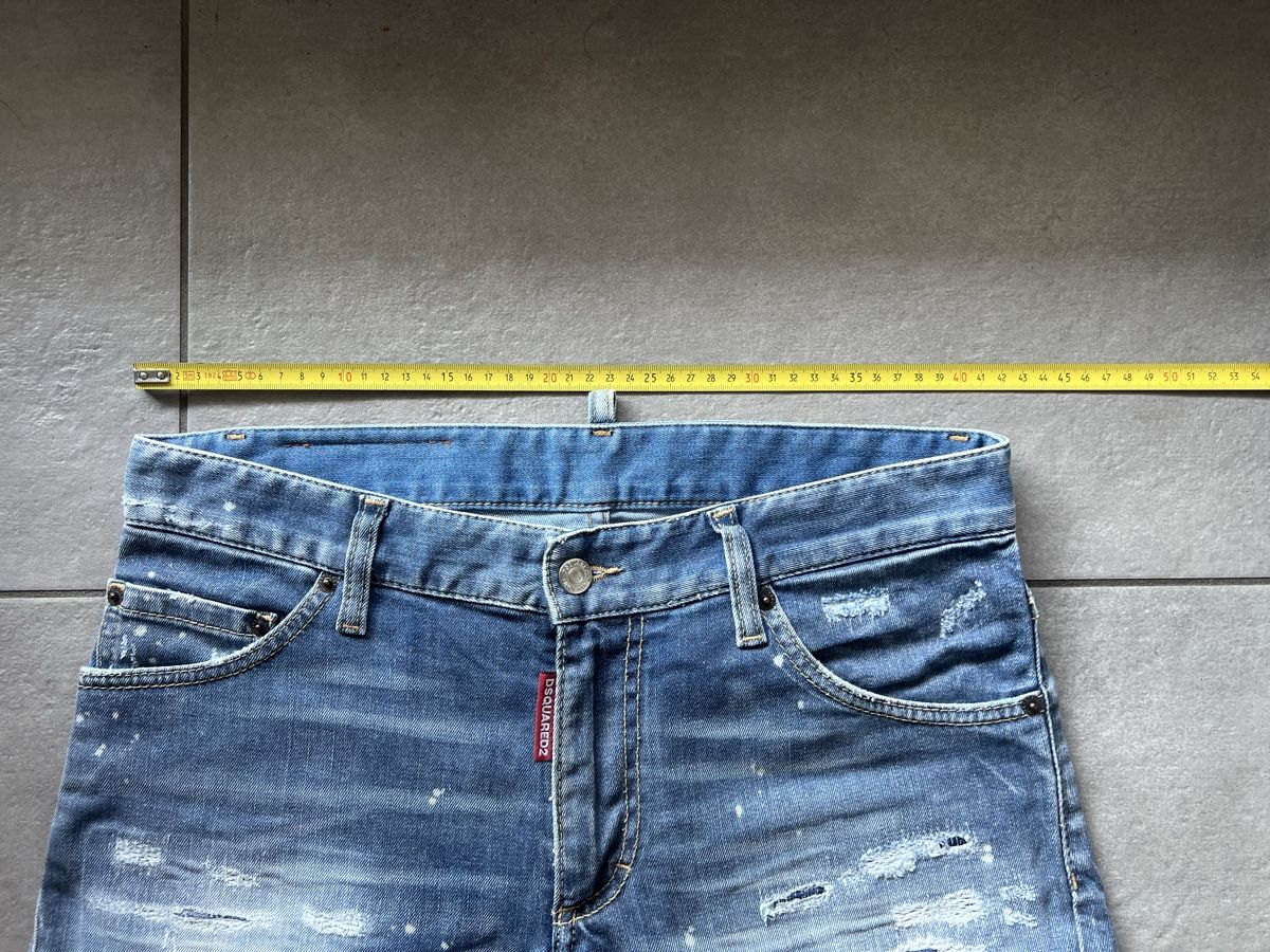 Dsquared2 Jeans: Dsquared2 jeans uomo 46 – Gebraucht aus Mendrisio von fly_9wzx 8