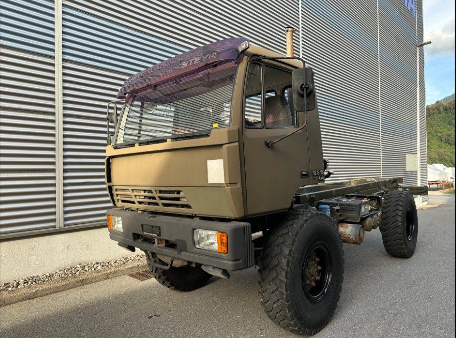Steyr Autocarri: STEYR 12 S 18 4X4 – Usato da Alpnach-Dorf venduto da Hess-Automobile