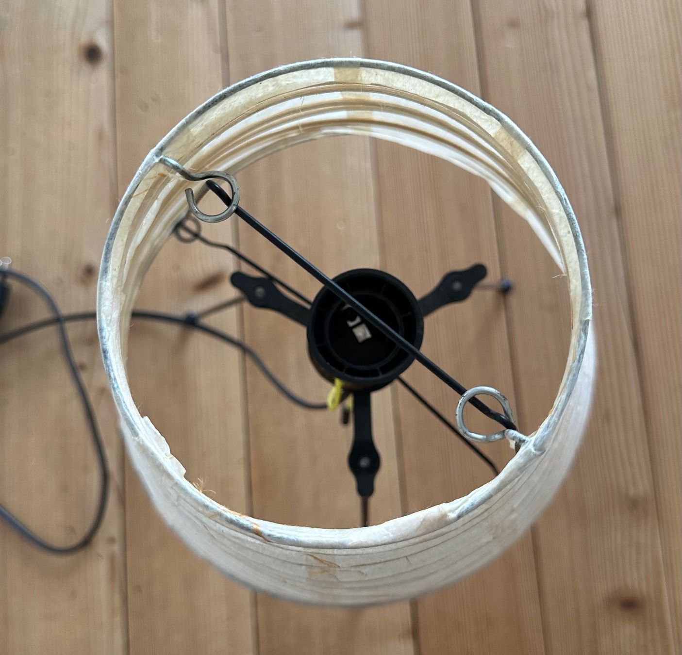 Lampen: Japanische Tischlampe – Gebraucht aus Luzern von  1