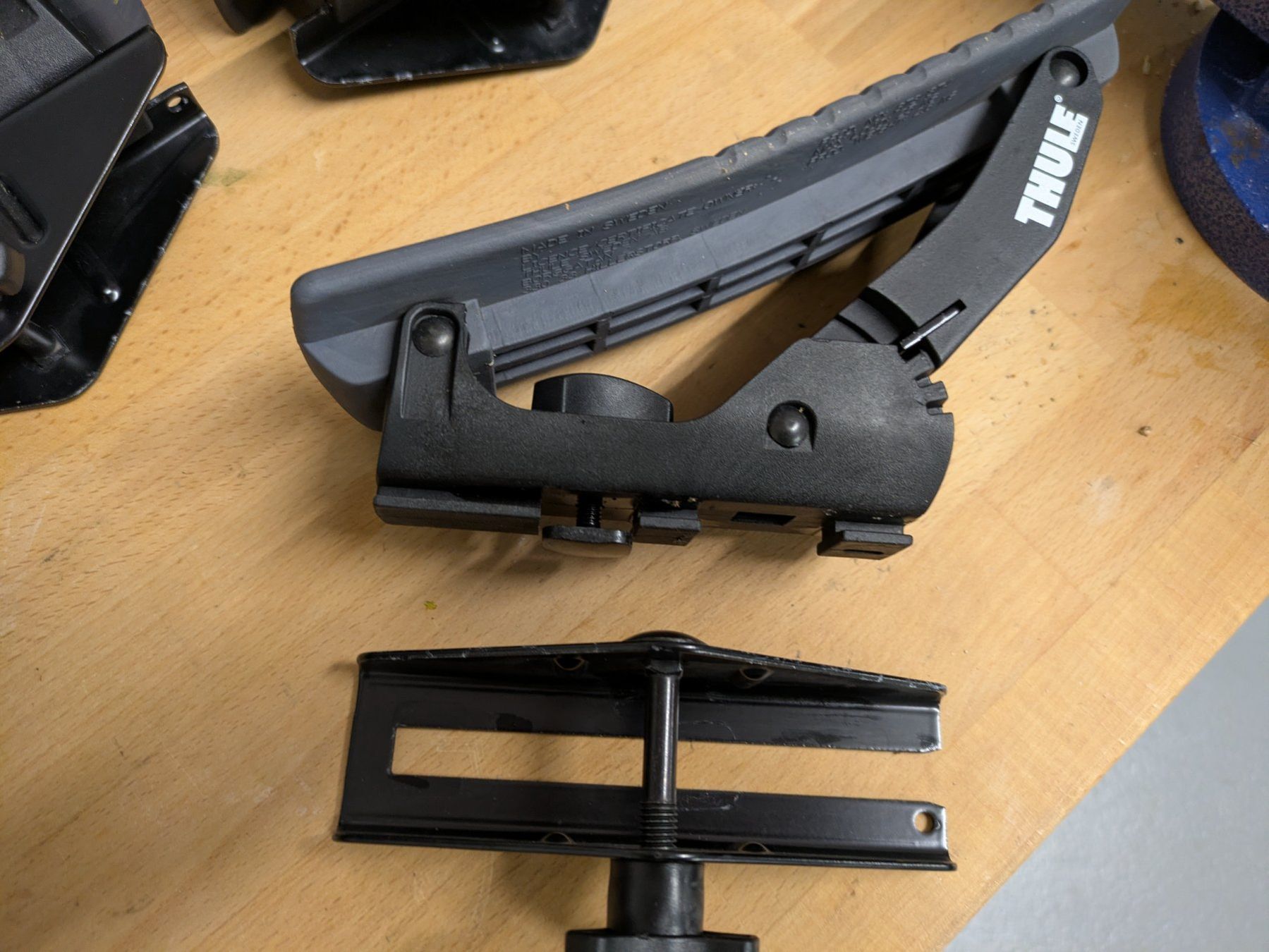 Thule Portapacchi: Thule 874 Kajakträger – Usato da Hinwil venduto da Sferguson 1