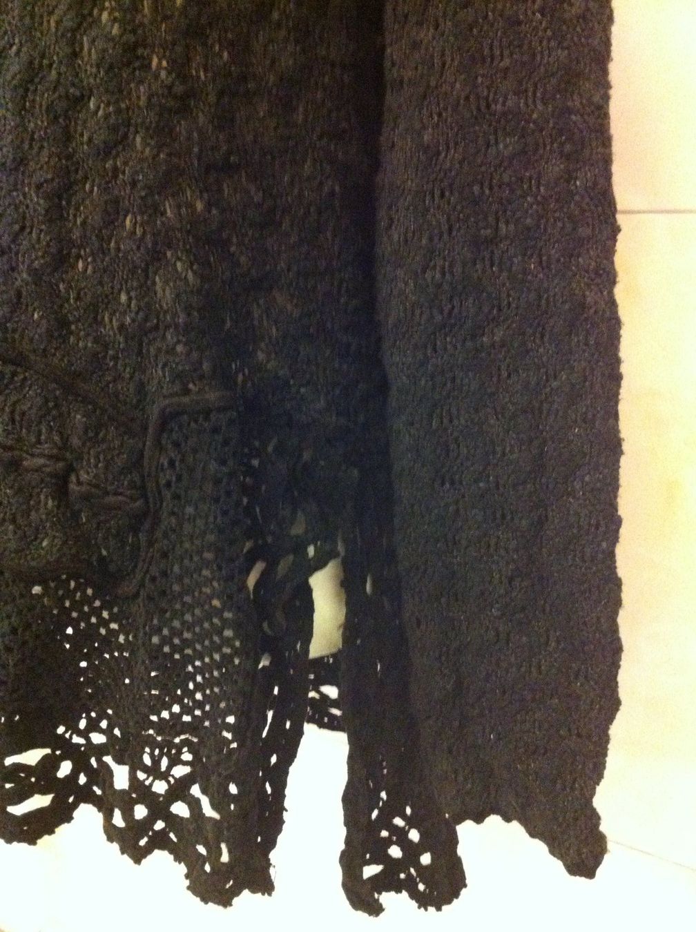 Maglioni & Felpe: Vintage Damen Pullover Patchwork Chenille Spitze schwarz L – Usato da Zürich venduto da rar_b2y9 4