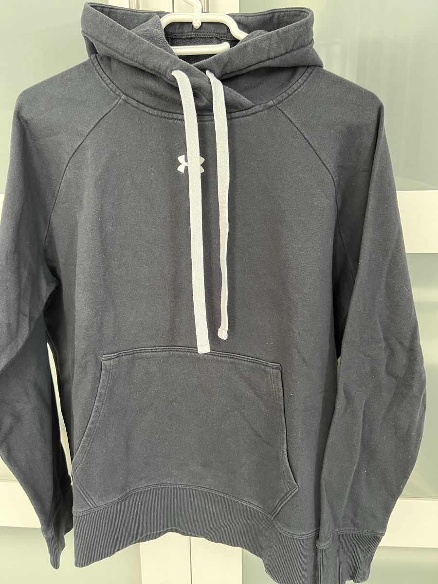 Under Armour Maglioni & Felpe: Under Armour Hoodie – Nuovo (secondo la descrizione) da Kriens venduto da Krienserin_T 3