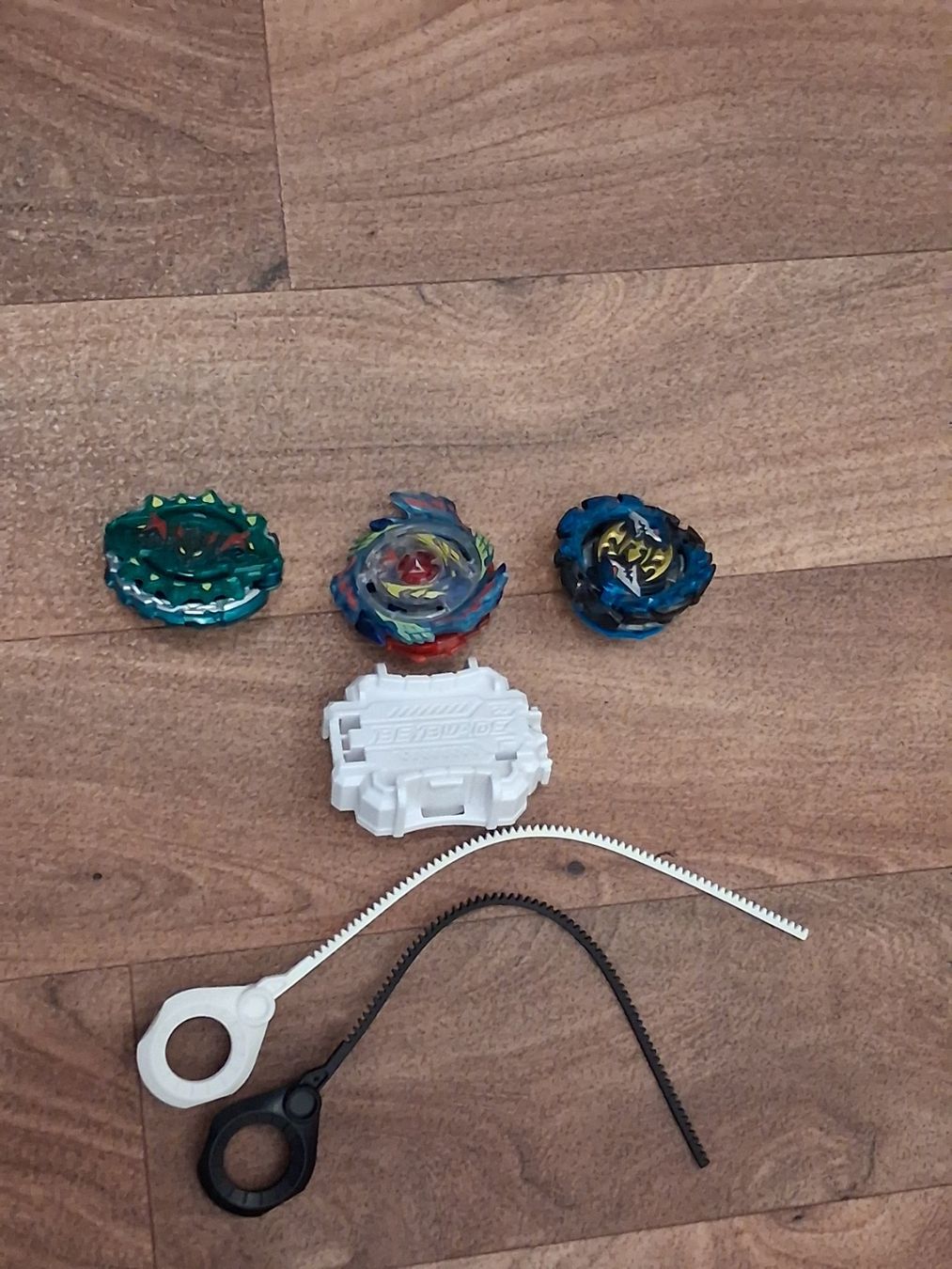 Giocattoli: Beyblades, 3 Stück – Usato da Bronschhofen venduto da ClauBern 1