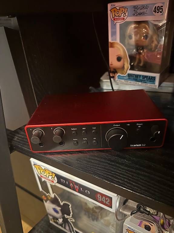Studioequipment: Focusrite Scarlett 2i2 4th Gen  Audio Interface – Neu und originalverpackt aus Zürich von Zimmer2014