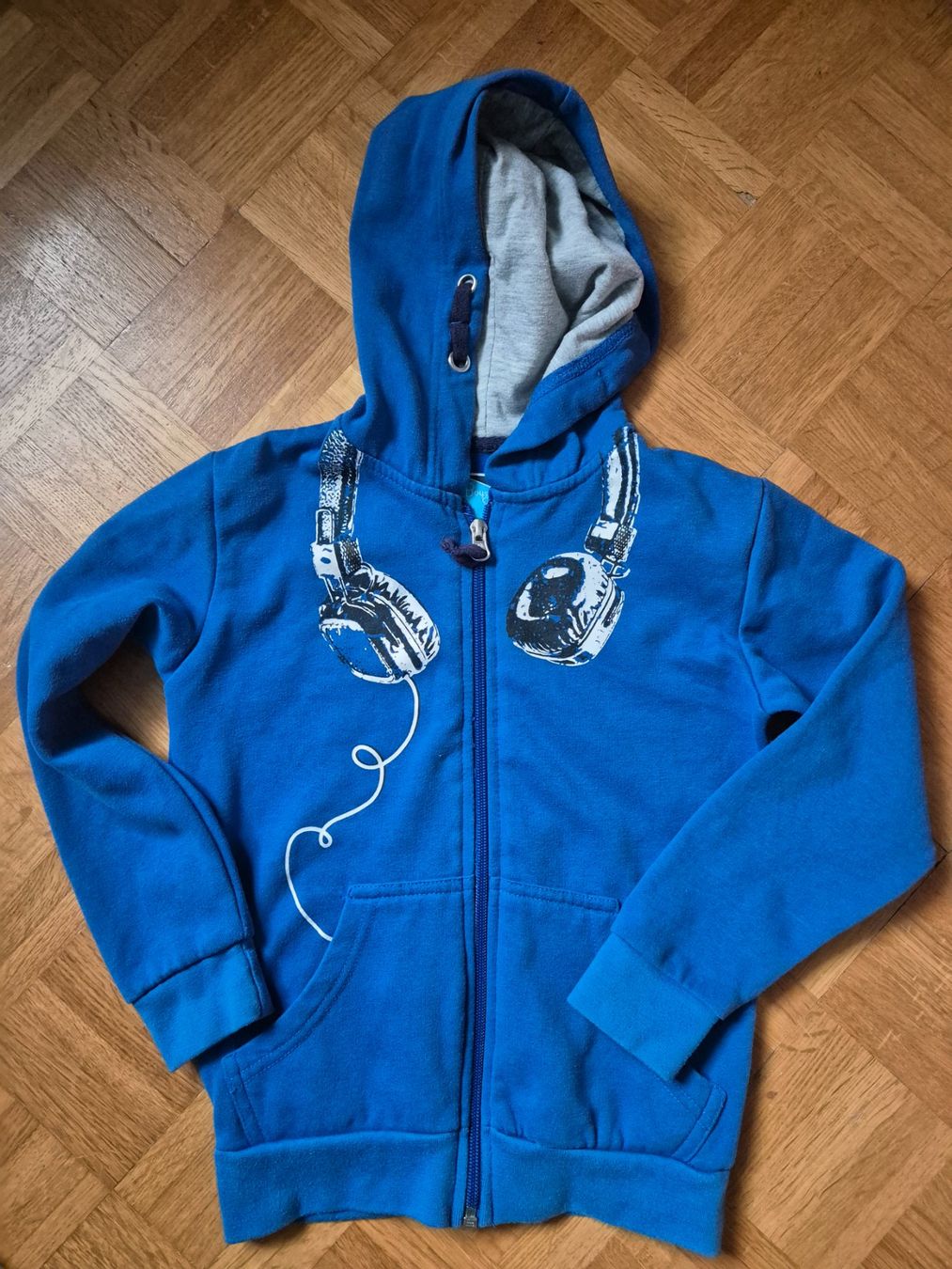 Vestes & Manteaux: Kapuzenjacke blau, Gr. 122/128 – D'occasion à Dietikon par grafad