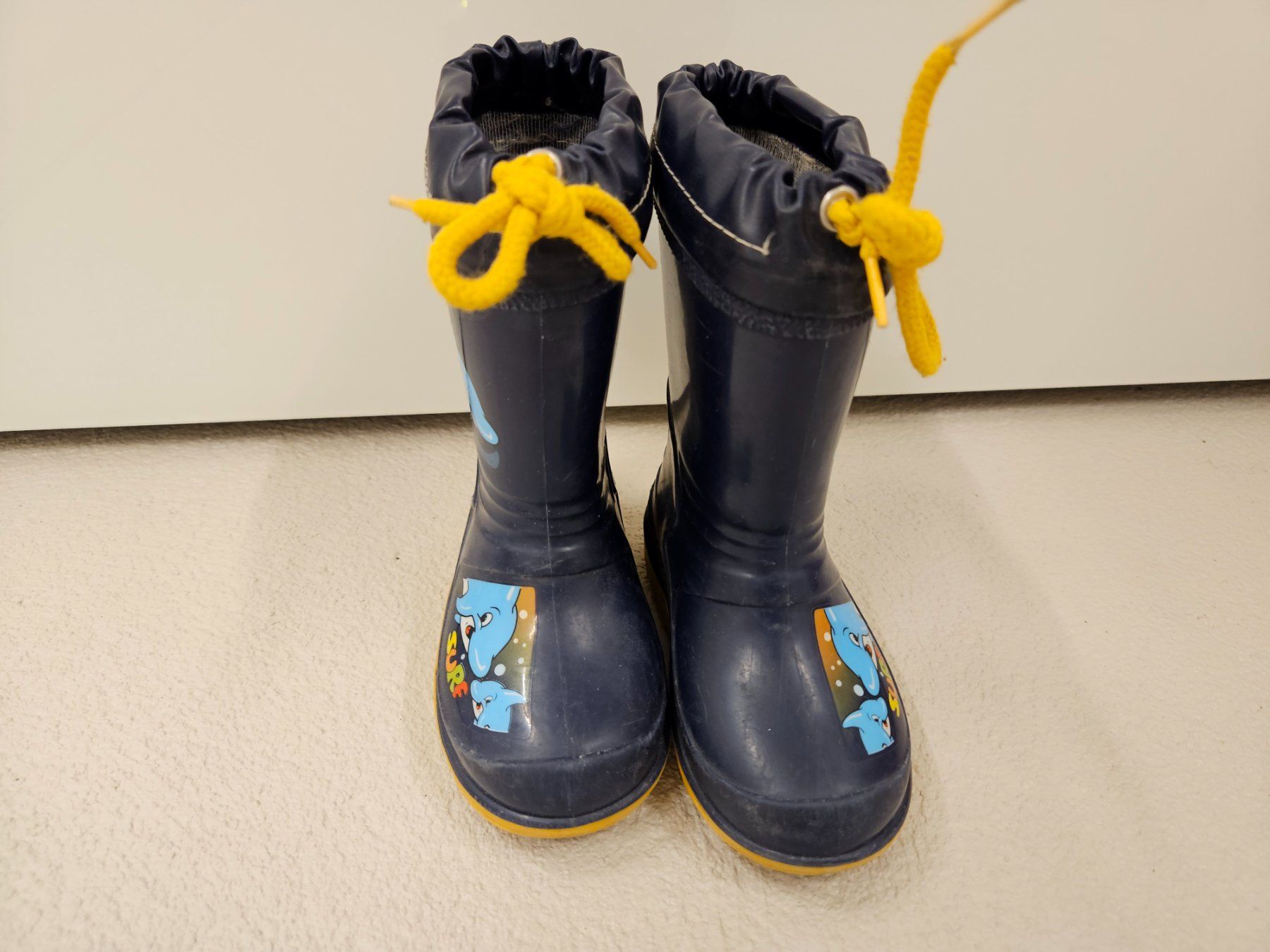 Schuhe für Jungen: Gummistiefel Gr. 22 – Gebraucht aus Herrliberg von Jummi 1