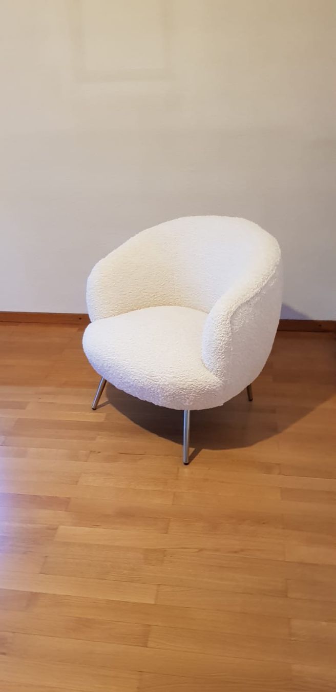 Poltrone: Sessel / Loungesessel / Stuhl Stube – Nuovo (secondo la descrizione) da Unterägeri venduto da Chartbreaker 9