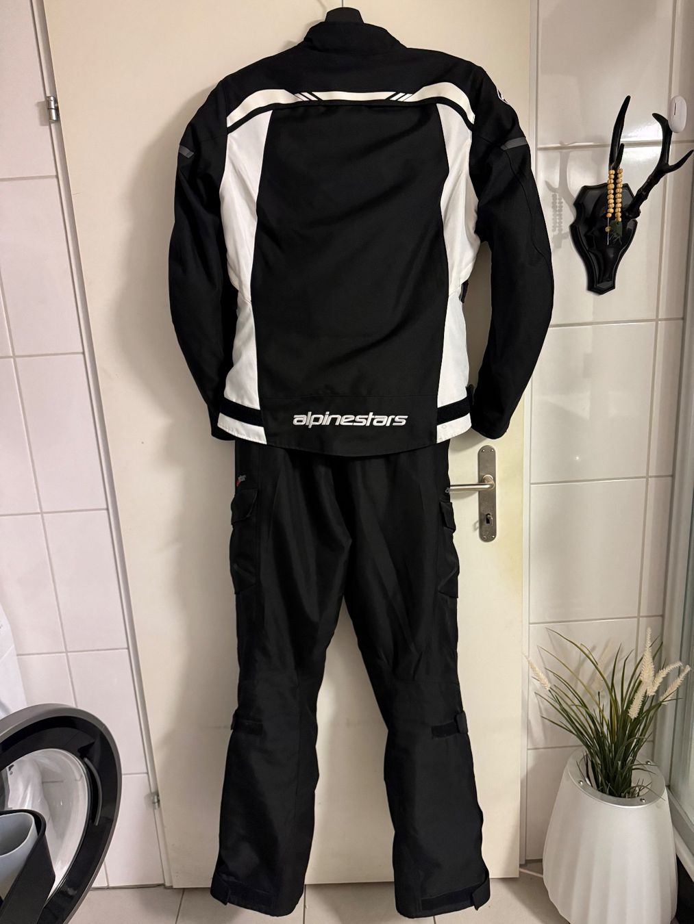Alpinestars Lots de vêtements: Alpinestars Stella Waterproof Jacket & Waterproof Pants – Neuf (Voir description) à Bülach par tuana.s 3