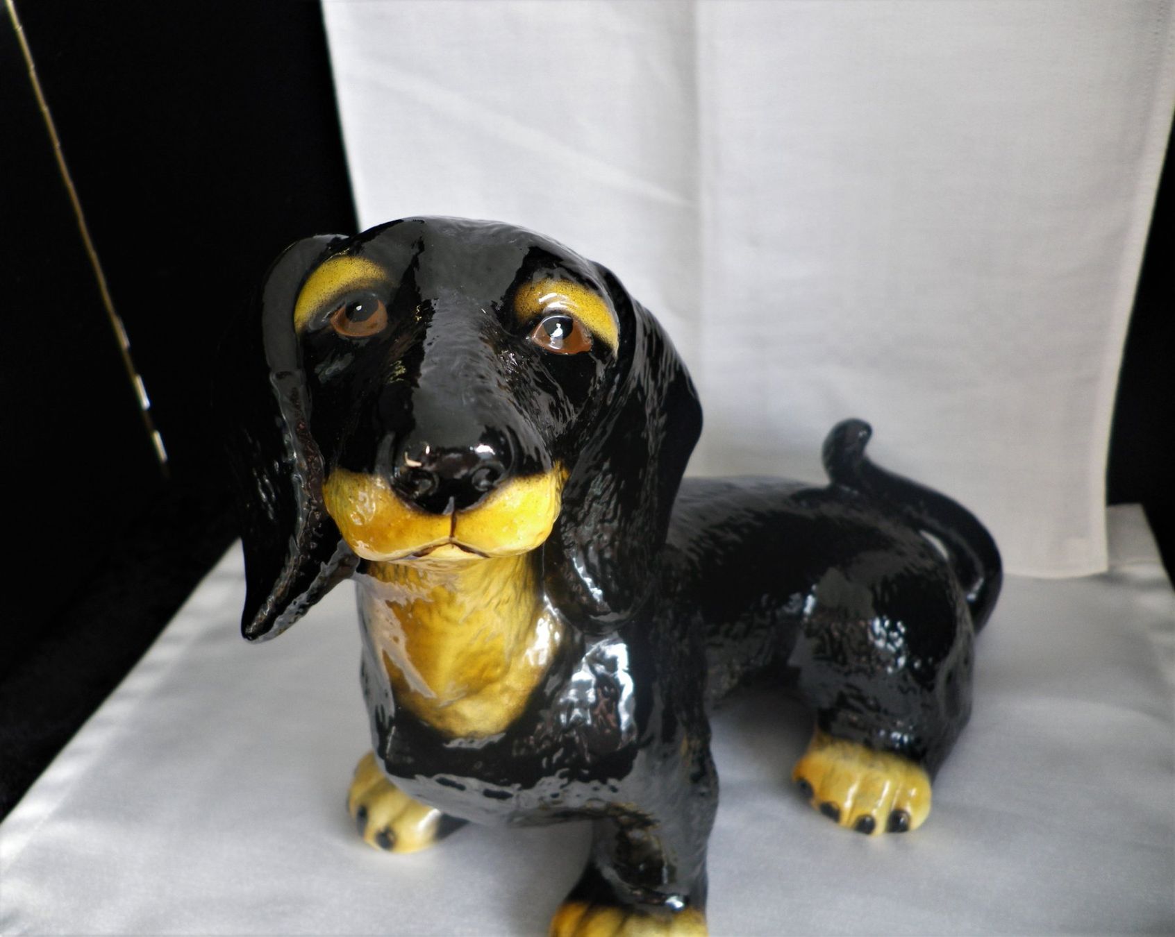 Statuette: Süsser Dackel – Usato da Reinach BL venduto da Annodomini 4