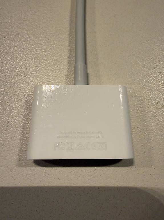 Apple Unità & Adattatore: Apple Adaptateur AV numérique Lightning HDMI – Usato da St-Sulpice VD venduto da barcelonaboy 1