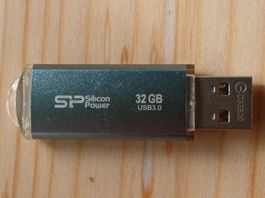Silicon Power Marvel M01 32 GB USB-Stick