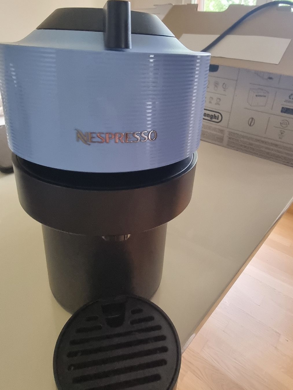 Machines à café & Machines à expresso: Kaffeemachine Nespresso – D'occasion à horgen par Skipica1 5