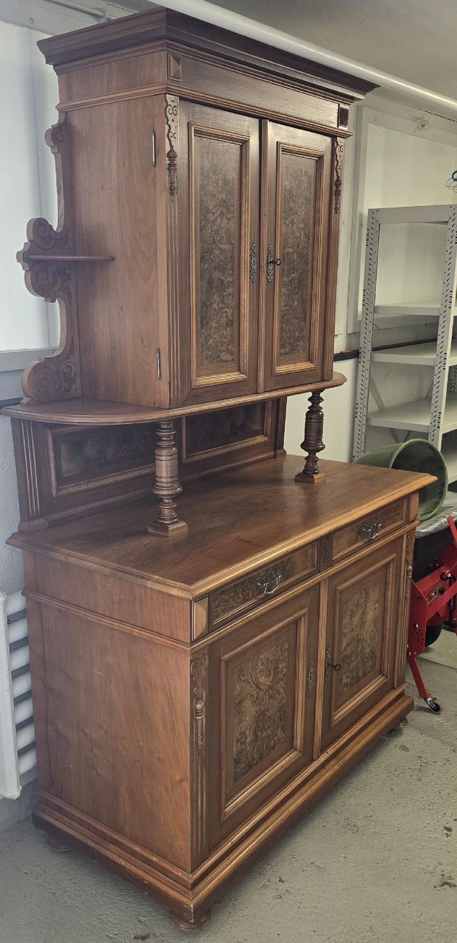 Buffets: altes Buffet , Anrichte ,  Holzbuffet , Küchenbuffet – D'occasion à Zürich par Reni8048 1