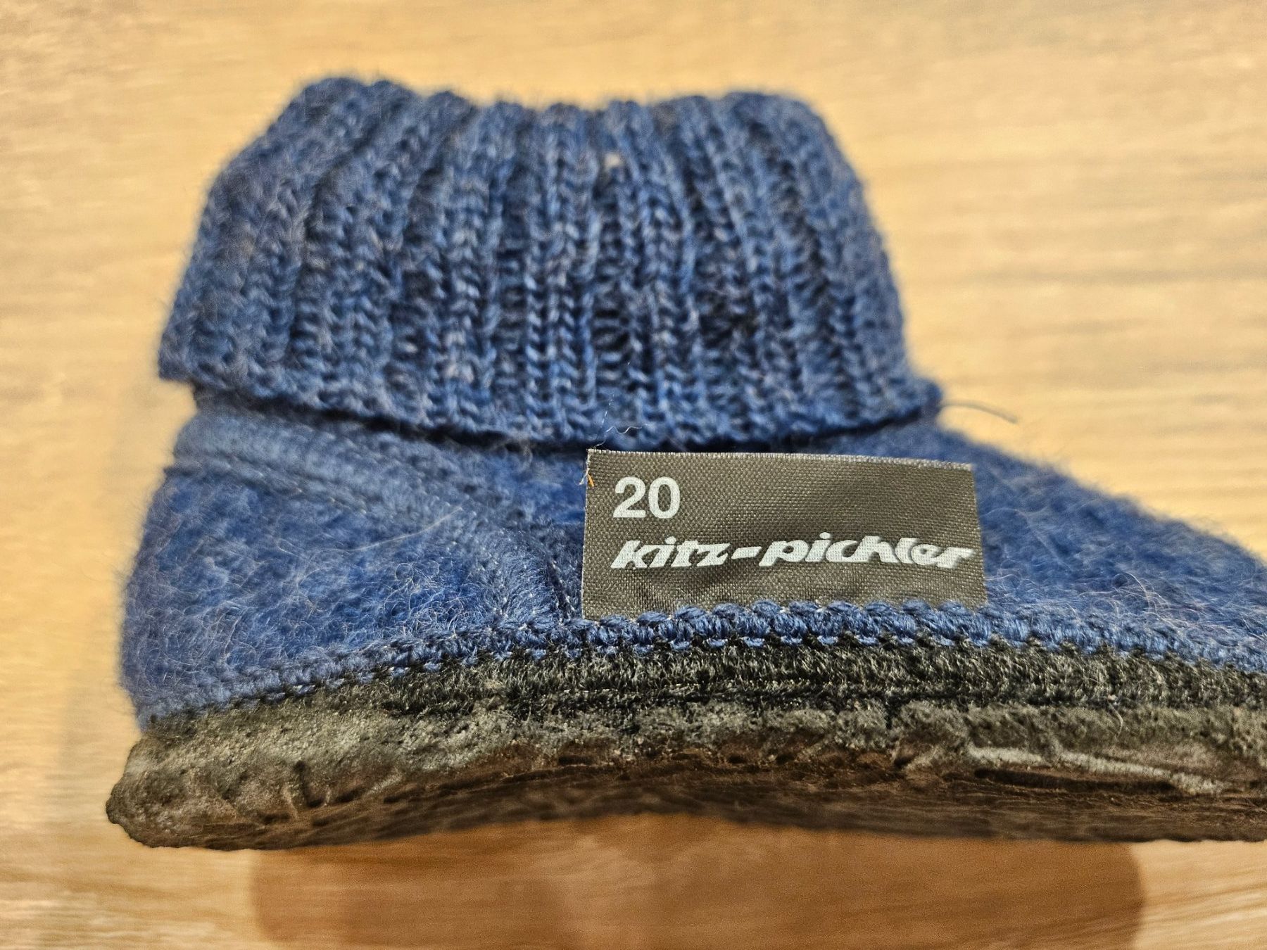 Scarpe da uomo: Kitz-Pichler Hausschuhe 20 – Nuovo (secondo la descrizione) da Kefikon TG venduto da Livline 1