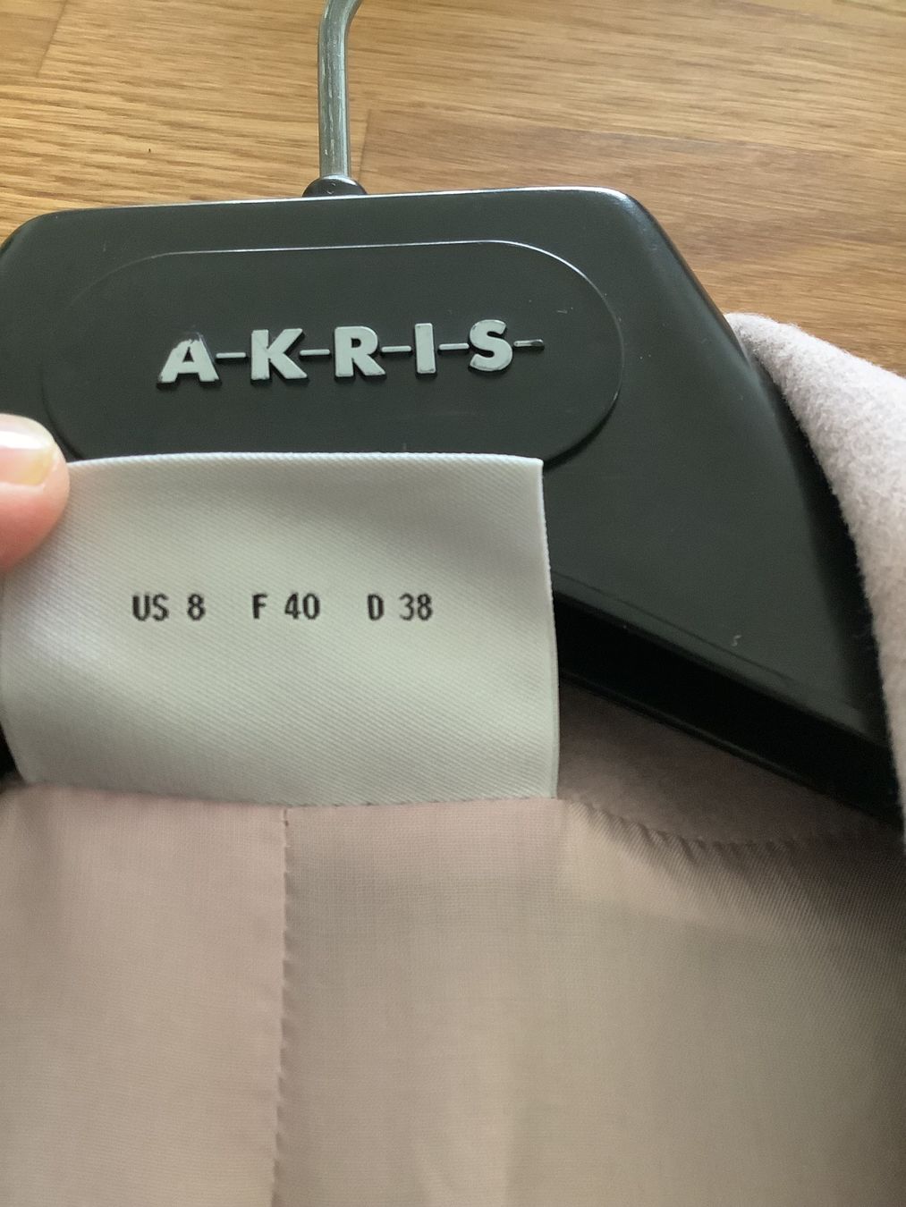 Akris Giacche: Akris Punto Blazer Gr. 38 – Usato da Adliswil venduto da Guempi1 4