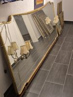 Grosser Wandspiegel mit Lampen, Goldrahmen, Vintage Stil