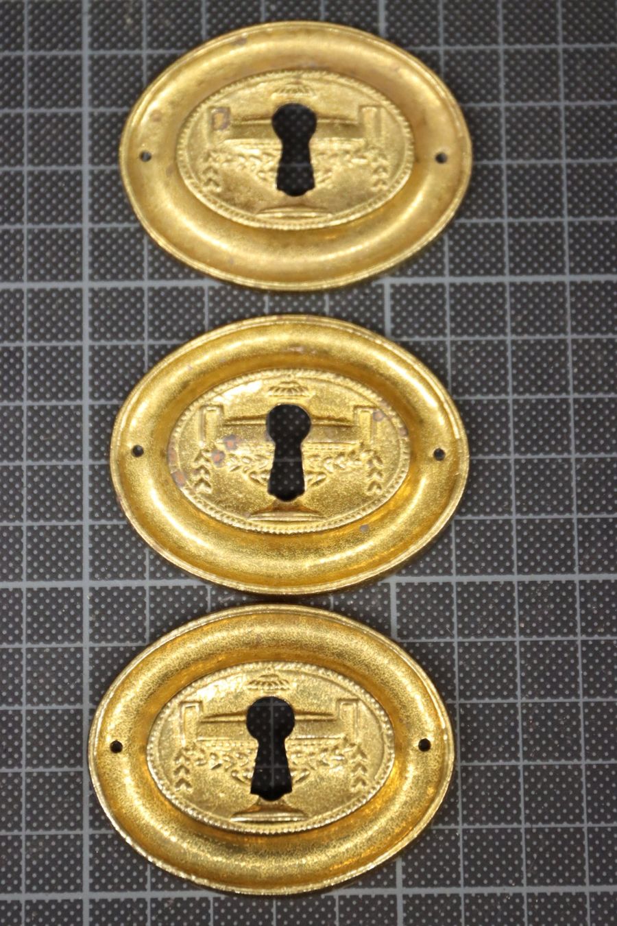 Ferramenta: Schlüsselschild – Usato da Emmetten venduto da Super008 5