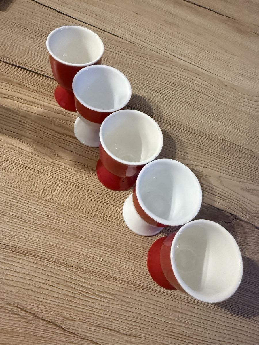 Altre Stoviglie: 5 Eierbecher rot/weiss im Vintage Stil – Usato da Wettingen venduto da Ni_la_lo 1