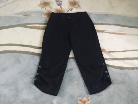 Sublime pantalon DECA de qualité rayé gris, M, valeur 159.-