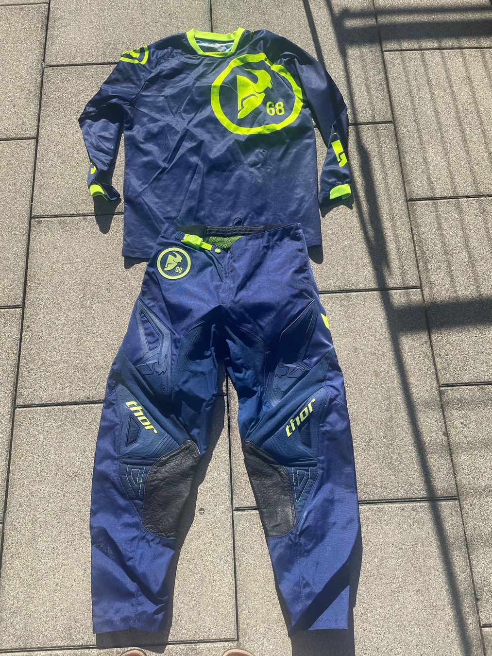 Lotti di vestiti: Enduro - Motocross Combo Thor blau – Usato da Schübelbach venduto da markusae